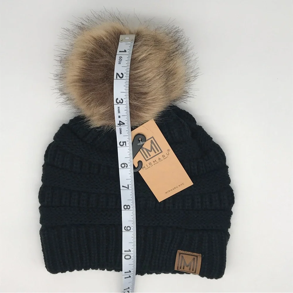 Mirmaru Knit Hat Faux Fur PomPom NWT  Black & Brown PomPom - Picture 8 of 10